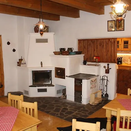 Drevenica Country house Oscadnica